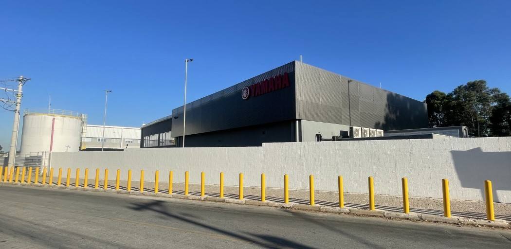 Fachada da nova unidade industrial da Yamaha Motor, em Jandira